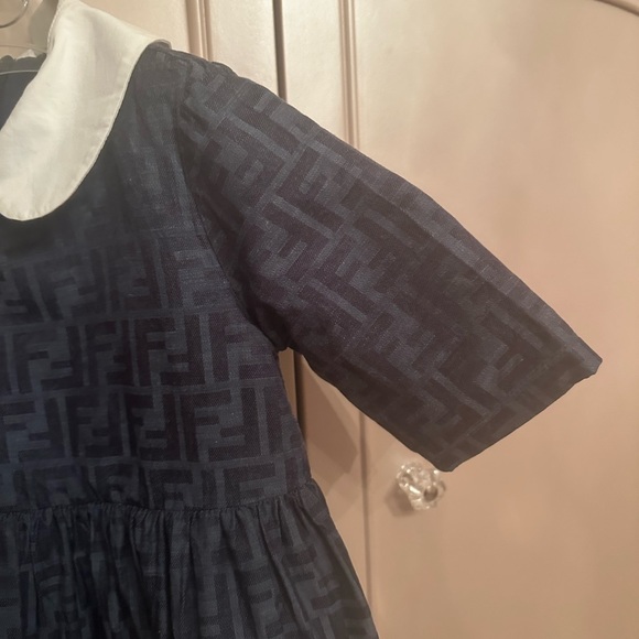 Toddler size 5 Fendi Dress - Picture 4 of 13